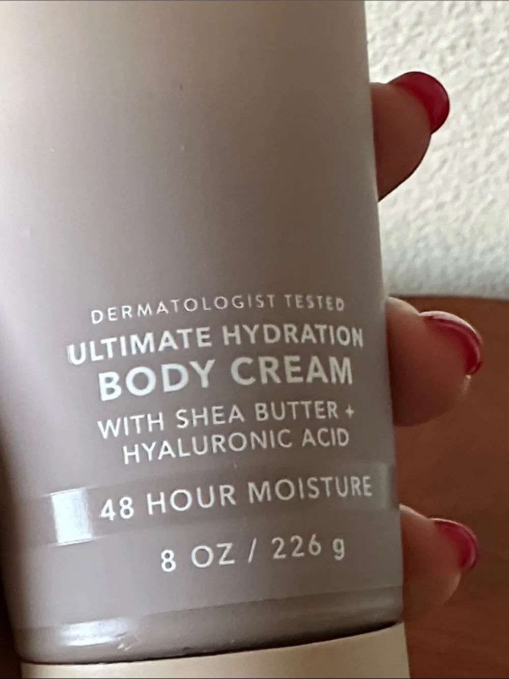 Bath & Body Works Warm Musk Ultimate Hydration Body Cream - Beige